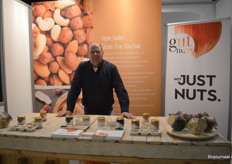 Machandel breidt de Gutnuss range (eigen merk) uit met 5 biologische producten: High Oleic pindakaas (drie varianten: Mild Roast, Dark Roast en Ultimate Crunch), zwarte tahin en witte cashewpasta. Jan Wolf: "Hiervoor gebruiken we Argentijnse pinda's die exclusief voor ons geteeld zijn. We hebben het proces van A tot Z in eigen handen."